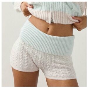 🟤NWT OUT FROM UNDER by URBAN OUTFITTERS Cozy Cable Knit Shorts - Mint/Off White